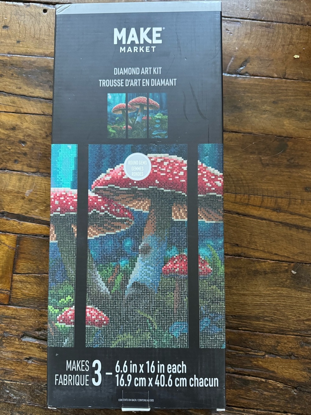 MAKE Market Mushroom Diamond Art Kit - Red, Blue, Green